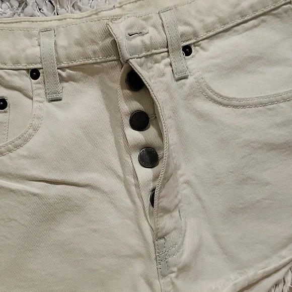 Carmar White Denim Shorts - Picture 4 of 11